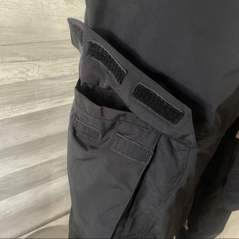 44.The North Face Monte Cryptic Cargo Pants